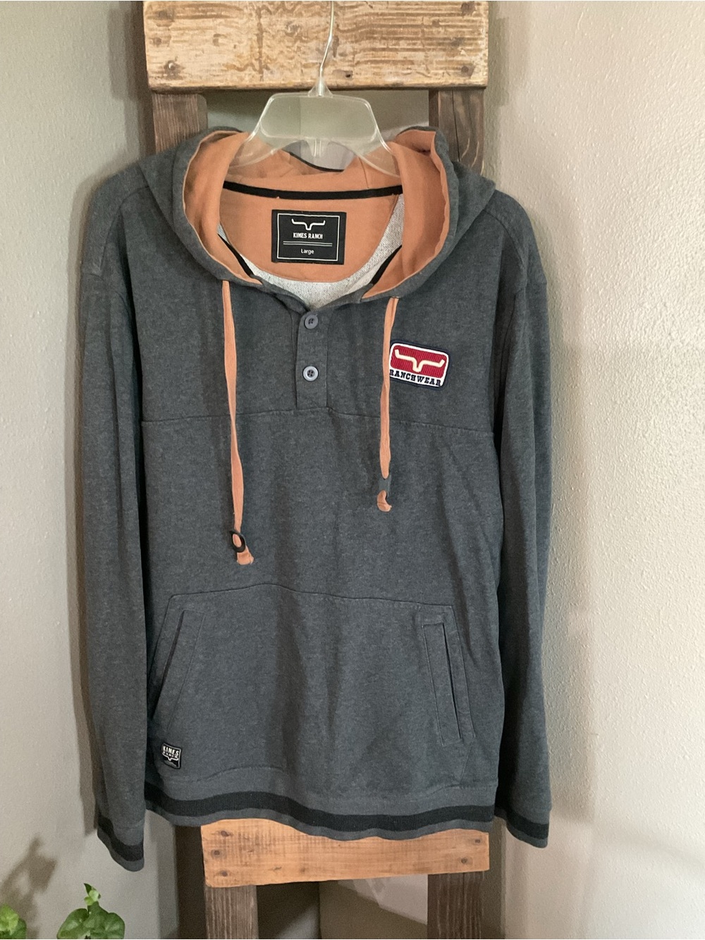 Kimes Ranch Gray Pullover Hoodie with Peach Lining and Drawstrings size large